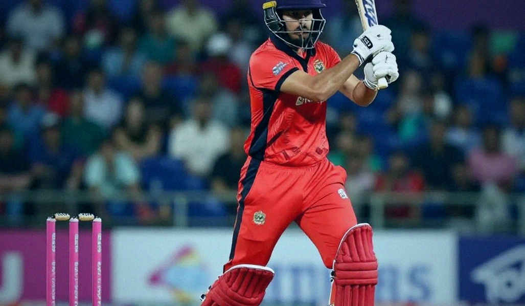 ১৯৭৭-এর চেকবুক: কুইজের নিচে চাপা পড়া ক্রিকেট-মালিকানার স্তরবিন্যাস