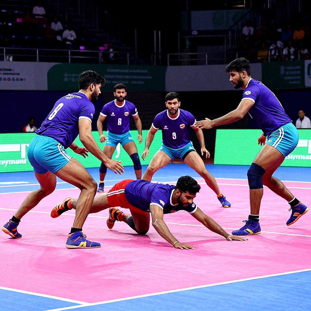 ৪৮–২৫: তিনটি অল আউট, এগারোটা বোনাস পয়েন্ট, আর স্কোরকার্ড যে কলামটা ছাপেনি