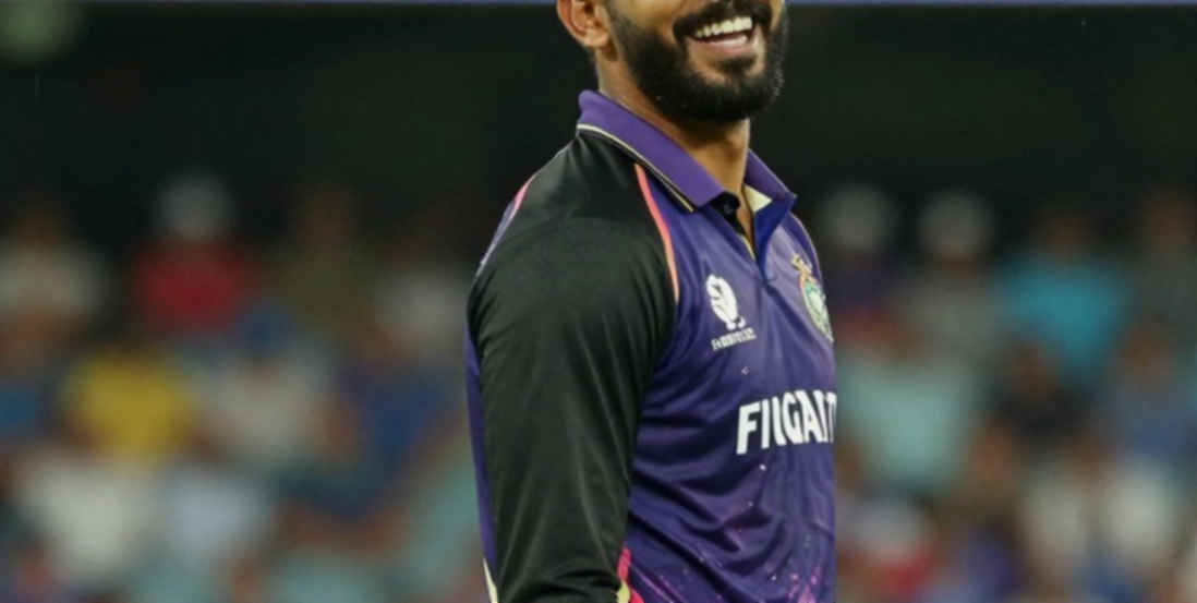 সিডনি থান্ডারের ‘দুই পয়েন্ট’ মিথ: WBBL|১২-তে আসল বাজি লিচফিল্ডের ব্যাট আর বেলের নতুন বল