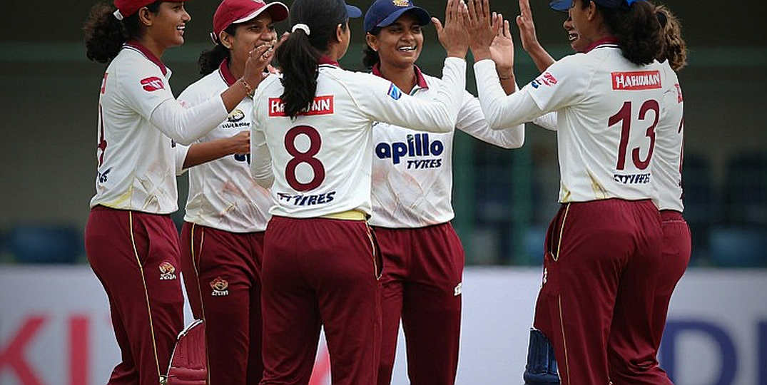 পলের জায়গায় স্প্রিঞ্জার: ঢাকার শুকনো উইকেটে ওয়েস্ট ইন্ডিজের গভীরতার আসল পরীক্ষা
