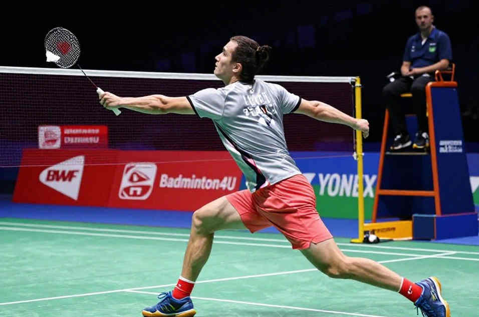 একই জোড়া, দুই মুখ: ২০২৬ এশিয়ান গেমসে ভারতের ব্যাডমিন্টন কেন ১২ বছরের পদক-ধারা ভাঙল